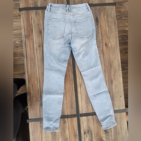 Good American good curve high rise cross over skinny jeans - Picture 3 of 8